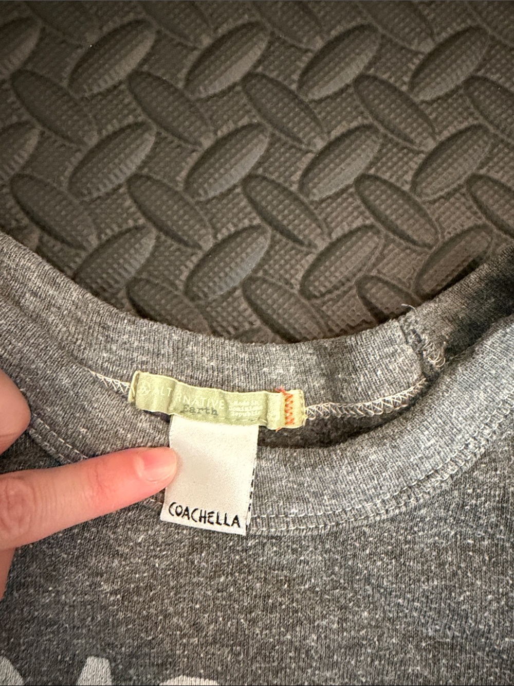 Alternative Gray Coachella Graphic Crewneck Sweatshirt circa 2014 - Picture 2 of 3